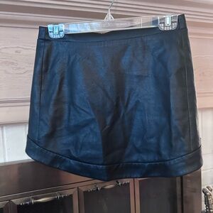 Bcbg leather skirt